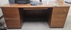 lot 21787 image: Wooden Executive Desk with Drawers