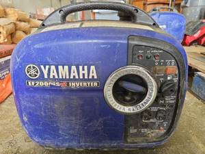 lot 1442 image: Yamaha Inverter Generator Gasoline  Model EF2000iS