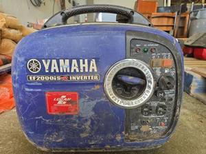 lot 1443 image: Yamaha Inverter Generator Gasoline  Model EF2000iS