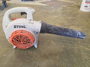 lot 1461 image: STIHL Handheld Leaf Blower  Model BG56C