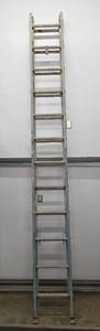 lot 1471 image: 12-24 Ft Extension Ladder Aluminum