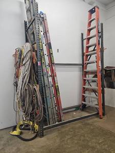 lot 1489 image: Pallet Racking - No Shelving - Contents Not Included