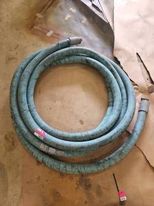 lot 15824 image: Hydraulic Hose Assembly with Connectors