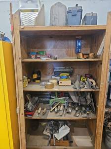 lot 15872 image: Assorted Lot of Hand Tools, Power Tools and More