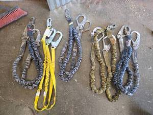 lot 15897 image: (5) 6Ft Manyard Shock Absorbing Lanyard