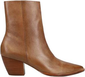 lot 321579 image: Retails for $147 Matisse Womens Caty Boot