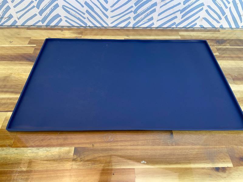 lot 9187329 image: AMZNOVA Dog Food Mat Matguard Dog Bowl Mat, Placemat Food Tray with Lip & Raised Edges for Floor, Waterproof & Silicone for Pet Cat 19 x12  Navy