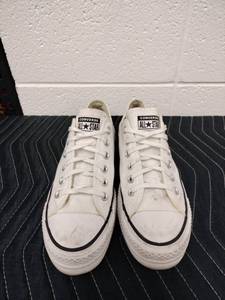 lot 25589 image: Converse All Star White Canvas Low Top Sneakers Size 7.5