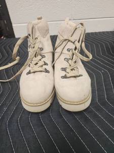 lot 25654 image: Dcliffs White Mountain Lace-Up Hiking Boot Size 7