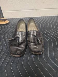 lot 25673 image: Loafers Brull Black Leather Tassel Slip-On Shoes size 10