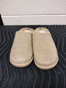 lot 25688 image: Beaded Slip-On Clog Slippers w Fleece Lining - 8