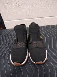 lot 25699 image: U.S. Polo Assn. Black Slip-On Sneaker Size 7.5