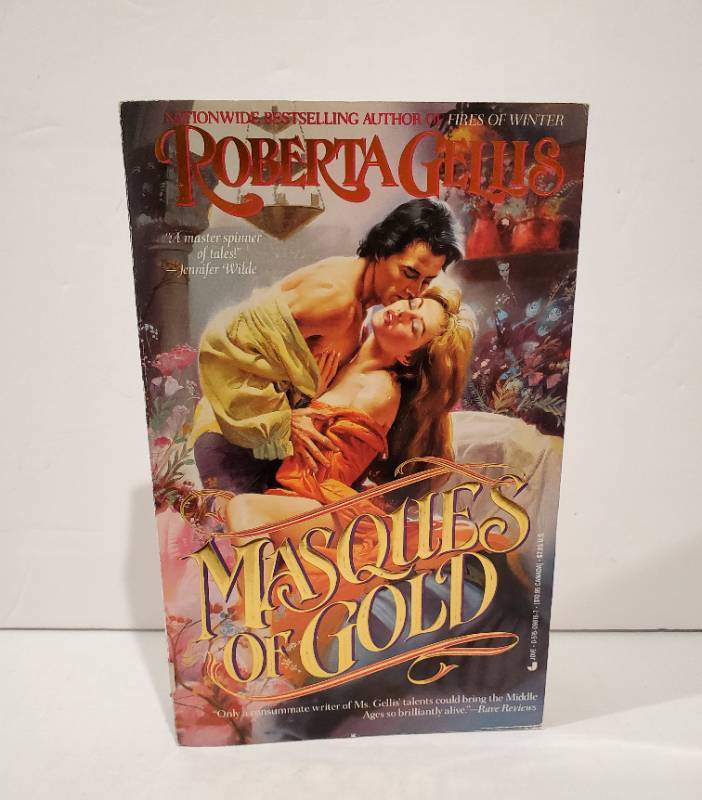 lot 59089 image: Roberta Gellis Masques of Gold Paperback Novel - Retail $8