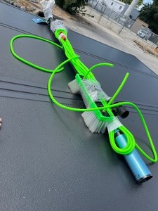 lot 6 image: XERO XL Professional Extension pole Water MultiUse Tool - Comes as is