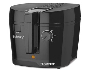 lot 35 image: Presto 05442 CoolDaddy Cool-Touch Deep Fryer