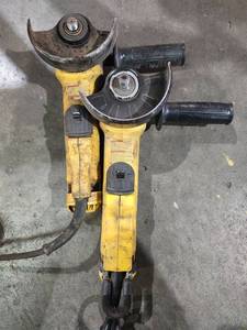 lot 11741 image: (2) DeWalt 4.5 in. Angle Grinders with Corded Power Cord  Model DWE422N