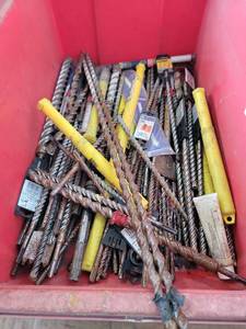 lot 23755 image: Lot of Masonry Drill Bits and Concrete Anchors Mixed Sizes