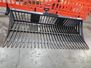 lot 5301 image: Virnig Root Grapple Rake Bucket Attachment  Model 84