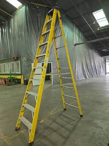 lot 23697 image: 16 Ft Werner Type IA Fiberglass A-Frame Ladder