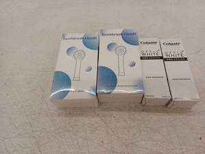 lot 10257 image: Colgate Optic White Pro Series Toothbrush Heads & Toothpaste Lot