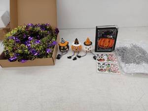 lot 10267 image: HALLOWEEN LOT