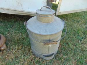 lot 3665 image: Galvanized Can