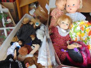 lot 3686 image: Large Selection of Dolls