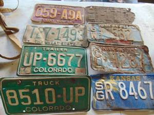 lot 3717 image: Selection of Vintage License Tags
