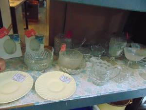 lot 3750 image: Contents of Shelf - Clear Glass and More