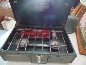 lot 3765 image: Coleman Camp Stove