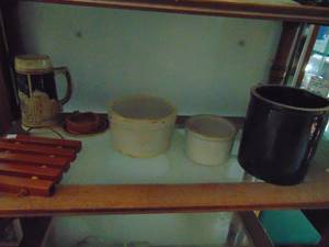 lot 3773 image: Contents of Shelves - Crocks