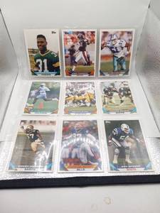 lot 37 image: Lot of 9 Topps Football Trading Cards 1992-1994