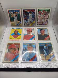 lot 54 image: Topps Baseball Cards Lot 9 Cards 1980s Cubs Yankees Cardinals Pirates Giants Royals