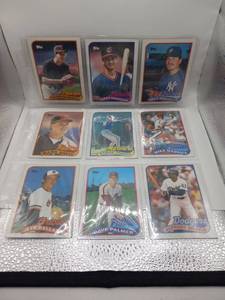 lot 61 image: Topps Baseball Trading Cards Lot 9 Cards 1989-1990