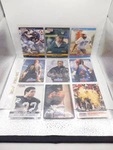 lot 103 image: Pro Set NFL Trading Cards Lot 9 Cards Official