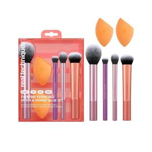 lot 40318 image: Real Techniques 6-Piece Everyday Essentials Brush Set Brushes &amp 2 Sponges