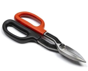 lot 6093 image: Crescent Wiss 10 Angled Pattern Tinner Snips  WDF12S - Retail $0