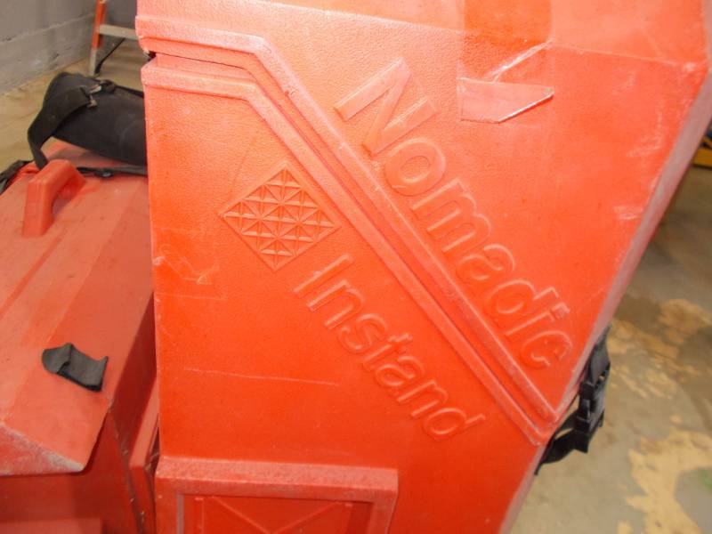 lot 2218 image: 2 Pallets of Trade show cases and displays