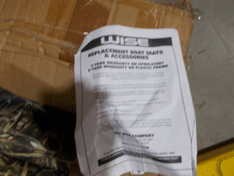 lot 2190 image: Wise replacement boat seats and accessories Camo