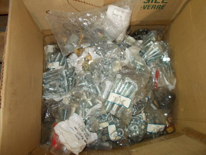 lot 2224 image: Hardware Lot of Bolts Washers Nuts