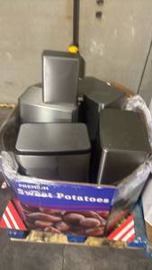 lot 9998 image: Pallet of Stainless Steel Trashcans (open box, may have trouble with foot levers and may need repaired) - Retail $0