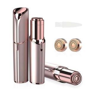 lot 145 image: Battery Powered Facial Hair Remover for Women, with 2 Replacement Heads - Retail $26