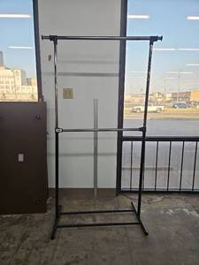lot 1016 image: Adjustable Clothing Rack Garment Display Stand with Dual Rails