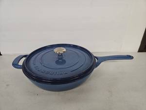 lot 1026 image: Tramontina 12 Skillet with Lid