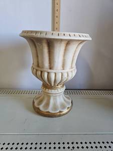 lot 1110 image: Decorative Urn Planter with Pedestal Base Ceramic