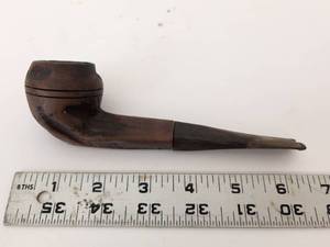 lot 2029 image: Custom Built Saddle Grain Tobacco Pipe