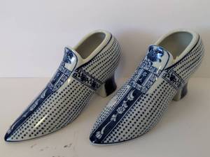 lot 2049 image: Pair of Blue and White Ceramic Decorative Shoe Forms Made in China