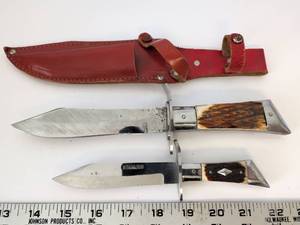 lot 2054 image: 2 Stainless Fixed Blade Knives with Sheaths