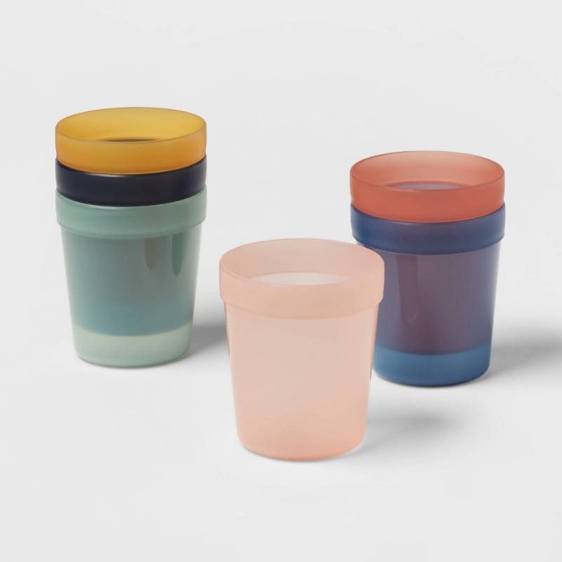 lot 1089 image: 8oz 6pk Plastic Solid Kids Tumblers - Pillowfort Stackable, Dishwasher & Microwave Safe, Ages 3, with 4 Snack Bowls.  Only 1 lid.  - Retail $15