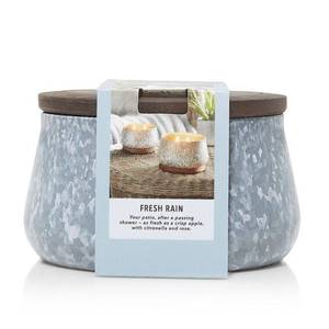 lot 558 image: Yankee Candle� Outdoor Candle Collection - Fresh Rain Large Candle
